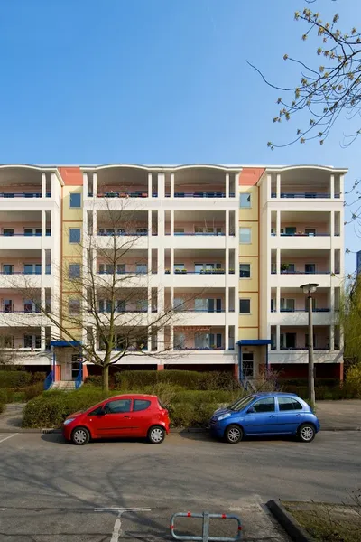 2-Zimmer Wohnung in WEG-Anlage in der Nähe vom Dorfkern Alt-Marzahn — photo 1